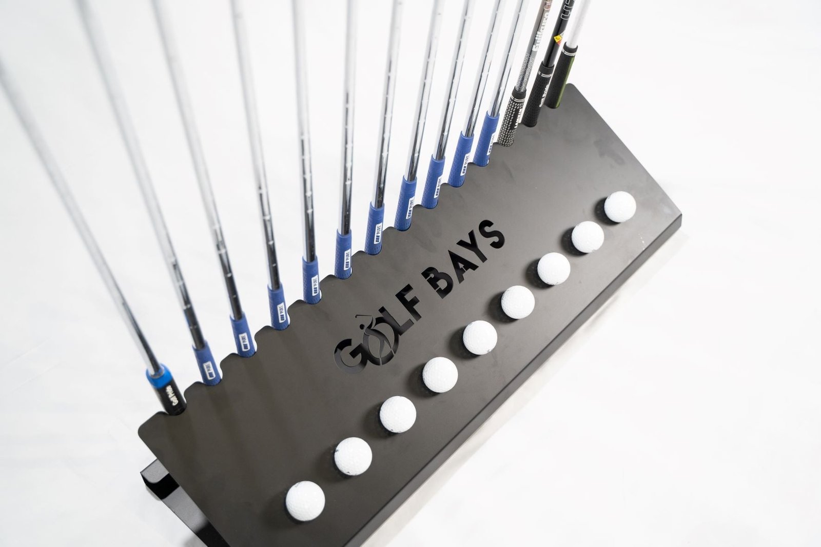 GolfBays Golf Club Display Rack (14 Clubs & 9 Balls) - golf room decor
